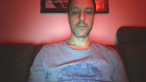 Snapshot of degrandis chatting on 01.04.25 Luka Magic online show from 01.04.25