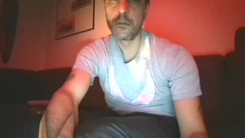 Snapshot of degrandis chatting on 01.10.25 Luka Magic online show from 01.10.25