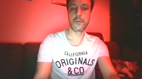 Snapshot of degrandis chatting on 01.11.25 Luka Magic online show from 01.11.25
