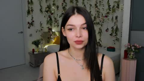 Snapshot of degreeofsincerity chatting on 03.27.26 DegreeOfSincerity online show from 03.27.26