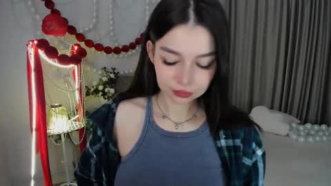 Snapshot of degreeofsincerity chatting on 04.06.26 DegreeOfSincerity online show from 04.06.26