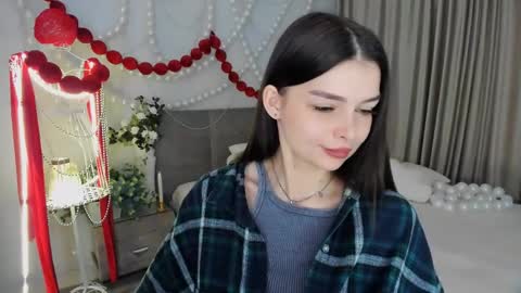 Snapshot of degreeofsincerity chatting on 04.06.26 DegreeOfSincerity online show from 04.06.26