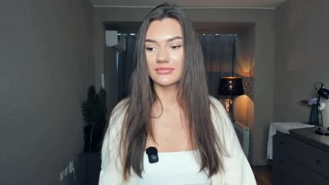 Laura online show from 04.02.26