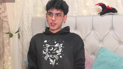 Deimon Dust online show from 12.01.25