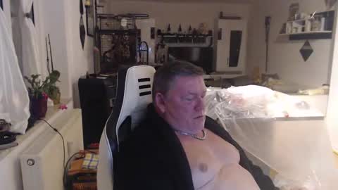 deinprinz2312 online show from 12.10.24