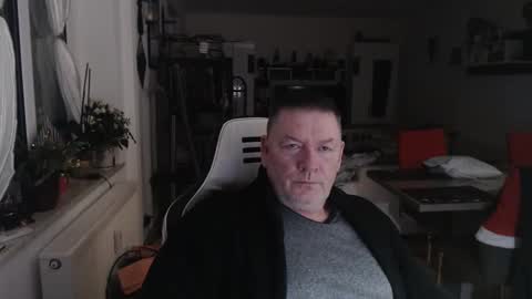 deinprinz2312 online show from 01.03.25