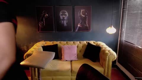 Snapshot of deivid_parker chatting on 02.28.26 Deivid online show from 02.28.26