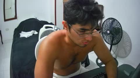 Snapshot of deividellobo chatting on 02.07.25 deividellobo online show from 02.07.25