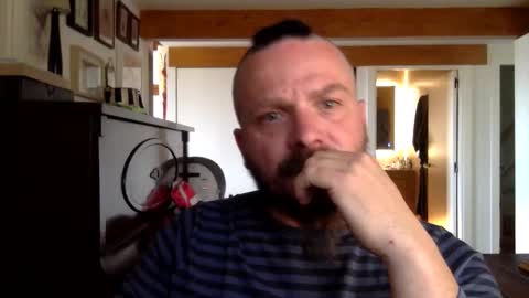 Hermes online show from 04.10.26