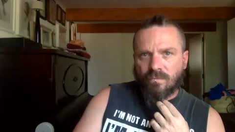 Snapshot of deivitzzz chatting on 07.20.26 Hermes online show from 07.20.26