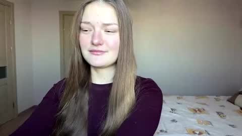 Snapshot of dejameneal chatting on 02.10.26 Mila online show from 02.10.26