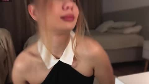 Dia online show from 10.30.25