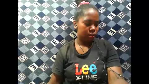 deliah712909 online show from 11.05.25