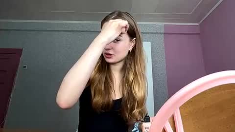 Snapshot of deliamcchriston chatting on 06.21.26 Sofi online show from 06.21.26