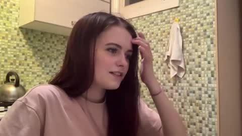 Kiki online show from 04.05.26