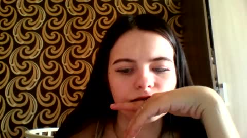 Kiki online show from 07.17.26