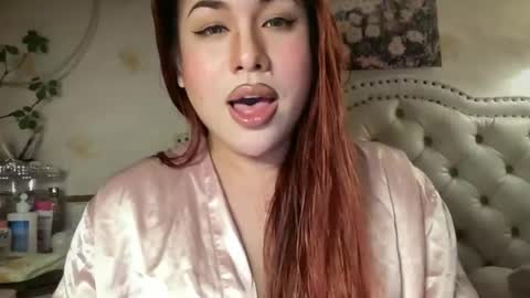 iyalicious online show from 06.12.26