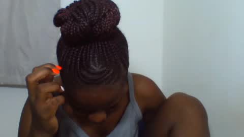 Snapshot of deliciousbabe01 chatting on 06.14.26 EVAH online show from 06.14.26