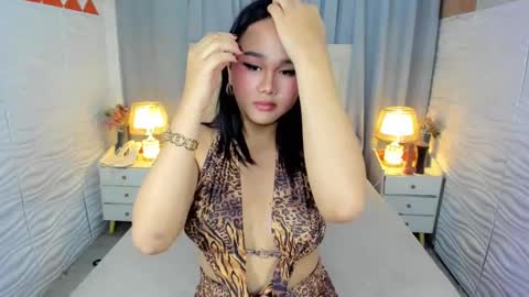 Tyra Colins online show from 12.17.24