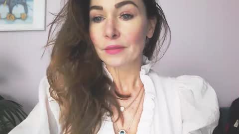 delilah_sweet online show from 02.16.26