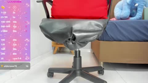 delilaquinn online show from 12.10.24