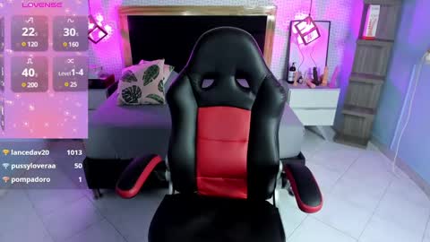 delilaquinn online show from 03.12.25