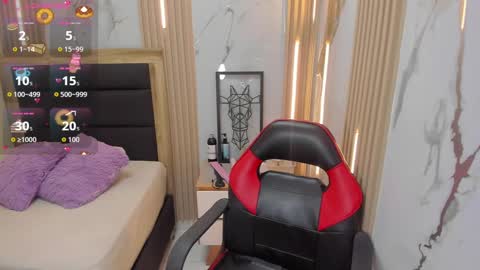 delilaquinn online show from 09.12.25