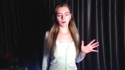 Rochel online show from 11.23.25