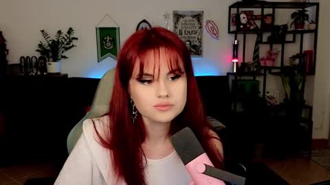 dellacrush_ online show from 02.09.26