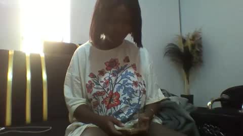 dellarine517299 online show from 01.09.26