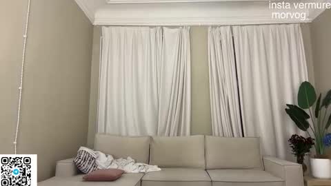 Delora online show from 10.14.25