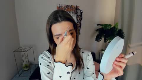 Snapshot of deloresschiller chatting on 03.24.26 Eliza online show from 03.24.26