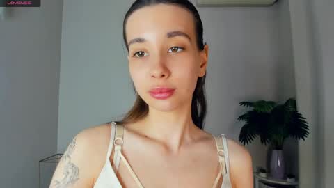 Snapshot of deloresschiller chatting on 04.02.26 Eliza online show from 04.02.26