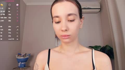 Snapshot of deloresschiller chatting on 04.15.26 Eliza online show from 04.15.26