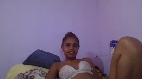 delphine online show from 04.13.26