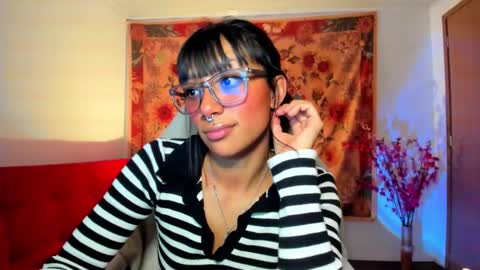 Snapshot of demeter__ chatting on 09.27.25 demeter__ online show from 09.27.25