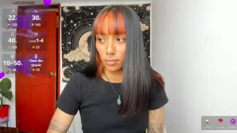 Snapshot of demeter__ chatting on 06.26.26 demeter__ online show from 06.26.26