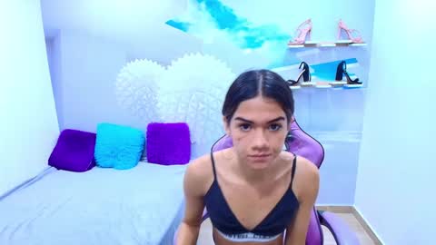 DEMI online show from 10.08.25