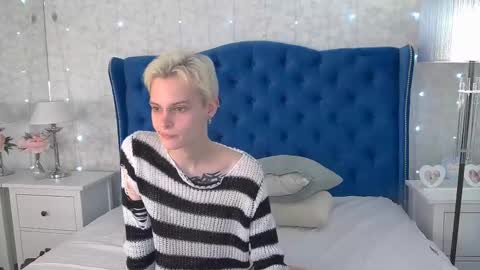 Snapshot of demianenglen chatting on 02.28.25 demianenglen online show from 02.28.25
