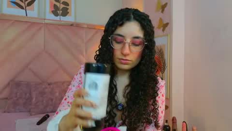 Snapshot of demijones_ chatting on 05.20.26 Demi online show from 05.20.26