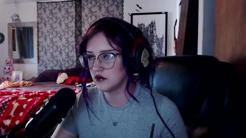 Demoness Mina online show from 10.14.25