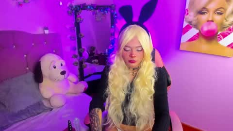 Maki  online show from 04.14.26