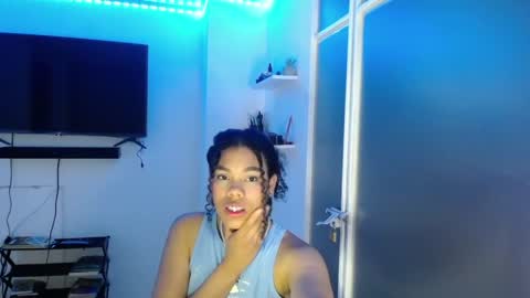 Snapshot of dena_k_ chatting on 12.14.24 Dena k s online show from 12.14.24