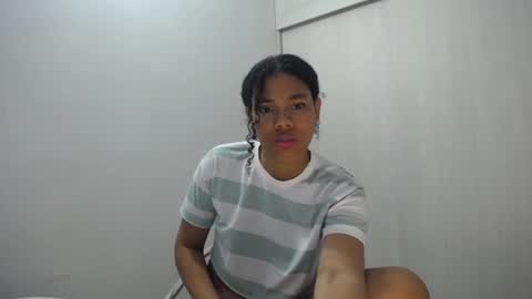 Snapshot of dena_k_ chatting on 12.19.24 Dena k s online show from 12.19.24