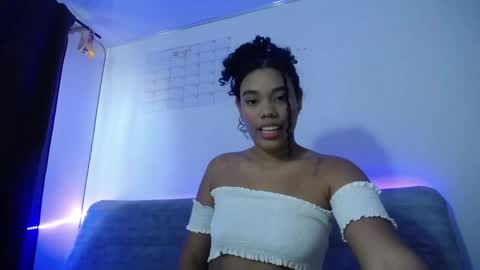 Snapshot of dena_k_ chatting on 09.28.25 Dena k s online show from 09.28.25