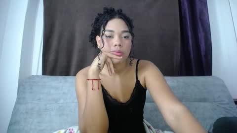 Snapshot of dena_k_ chatting on 10.14.25 Dena k s online show from 10.14.25