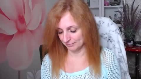 Snapshot of denhiey_here chatting on 12.13.24 denhiey online show from 12.13.24