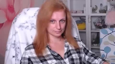 Snapshot of denhiey_here chatting on 09.24.25 denhiey online show from 09.24.25