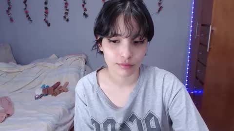 Snapshot of deni_bloom chatting on 01.01.25 Denisse    schedule Monday to Friday 1300-1900 mexican time Saturday-maybe it could be a surprise IDEPENDENT MODEL online show from 01.01.25