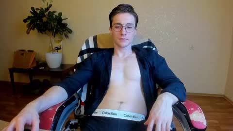 Snapshot of deni_boy99 chatting on 02.26.25 Deni online show from 02.26.25